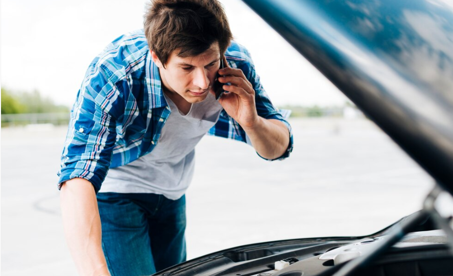 자동차 배터리 방전 시 보험처리가 가능한지 여부와 보험사별 긴급출동 서비스