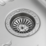 주방 배수구 냄새 원인 파악부터 냄새 막는 확실한 방법까지 악취 제거 솔루션 A to Z